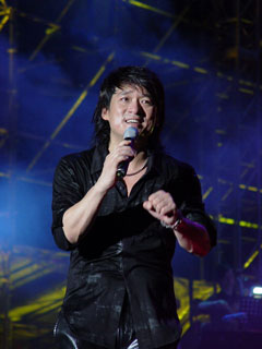 高娛明星經(jīng)紀(jì)人攜周華健等完美演出